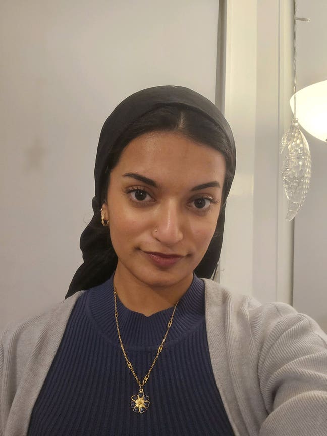 Looking for a room in a female house share Main Photo