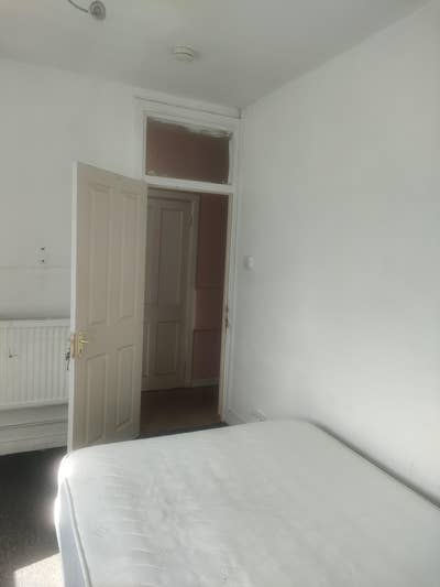 Double room to rent  Main Photo