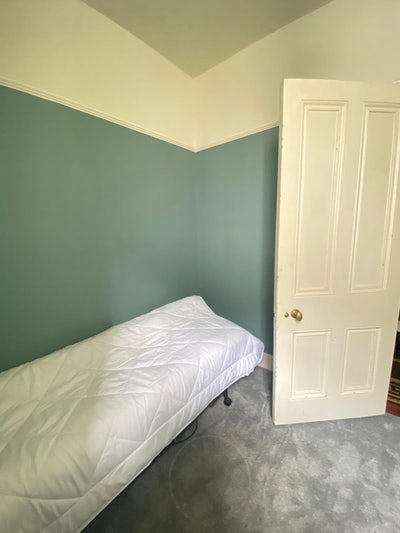 Huge Edwardian flat Main Photo