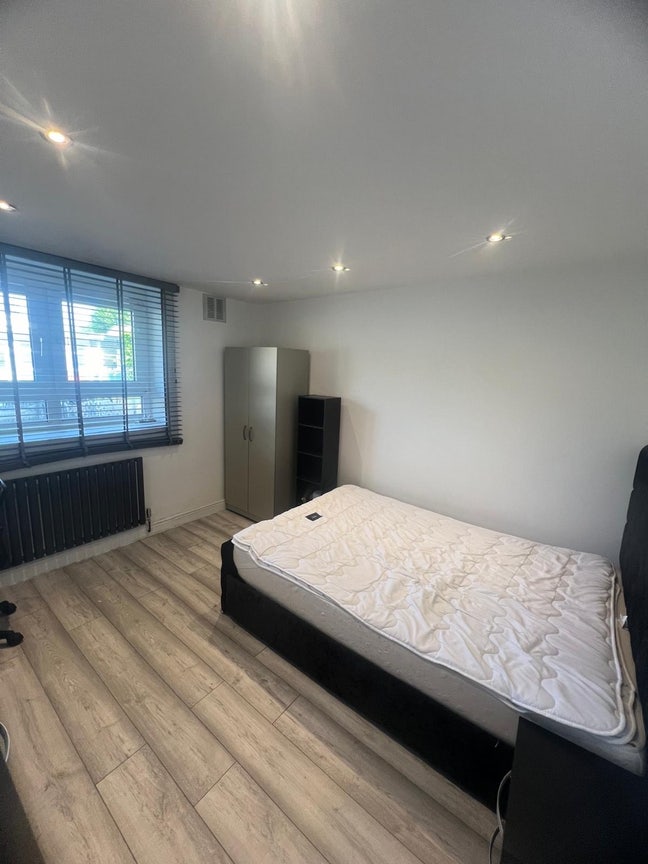 Large double in Brick Lane/Shoreditch Main Photo