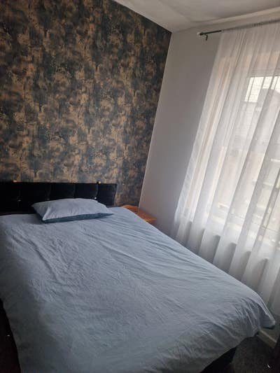 Spare room to rent  Main Photo