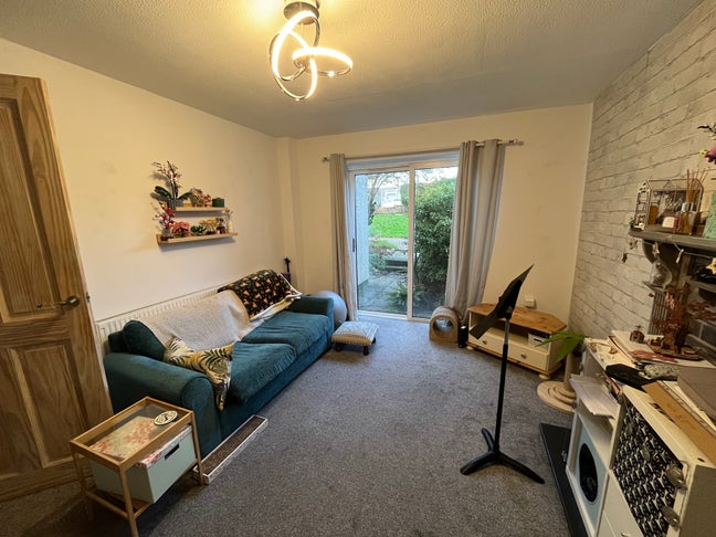 ***Best ROOM in Cardiff*** Main Photo