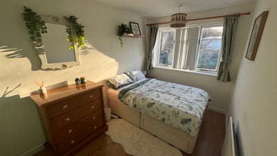 Double Room - Friendly House Share Main Photo