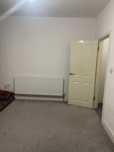 Double room for rent in Leyton for 2 friends  Main Photo