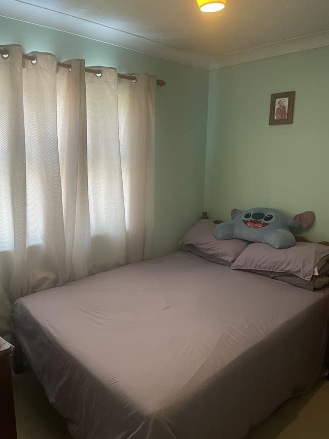 Large double room in houseshare &pound; 600 incl Main Photo