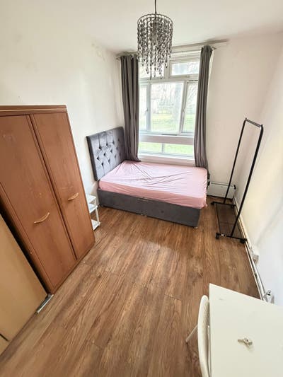 All Bills Included-Furnished-Near Hoxton Station Main Photo