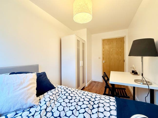 💎 Modern King’s Cross Studio – Just Renovated! 🛏 Main Photo