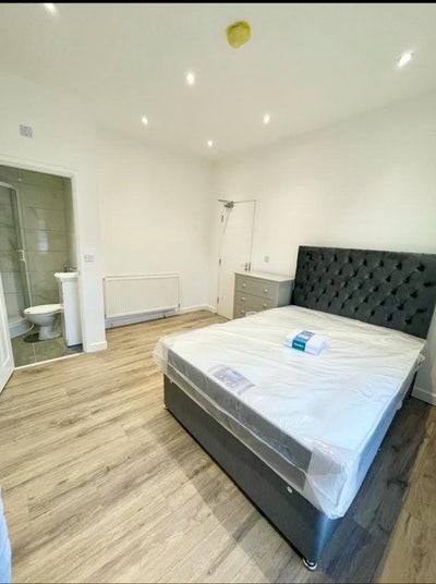 Luxury room -18 Heyes St, Liverpool L5 6SG Main Photo