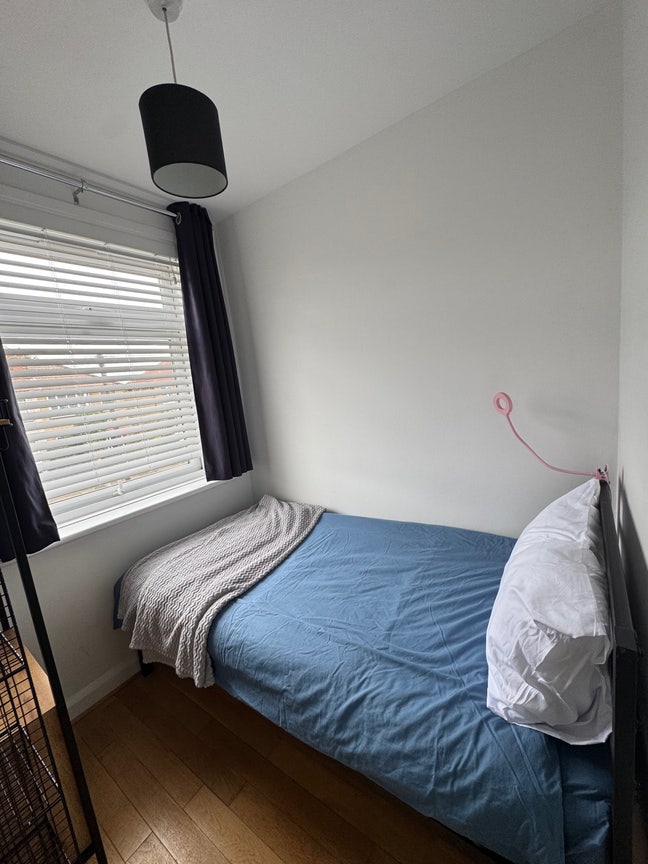 Single Room  close to Enfield Town Main Photo