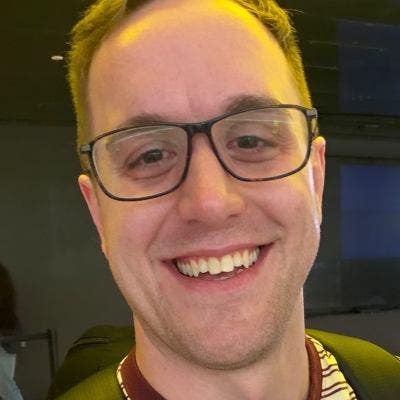 Expat looking for a place to call home Main Photo