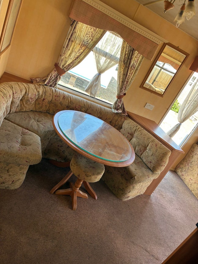 2 bed static on quite site  Main Photo