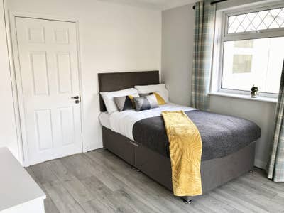 Two bedrooms available in a shared house Main Photo