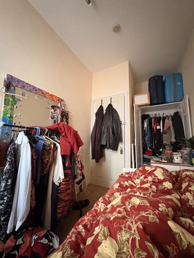 Single Room on Old Kent Road Main Photo