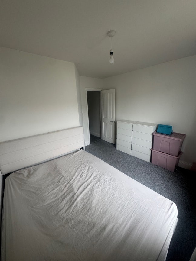 Double room close to city centre  Main Photo