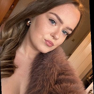 Looking for a one bed apartment or house share Main Photo