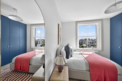 Stylish,Newly Renovated House Share – Move In ASAP Main Photo