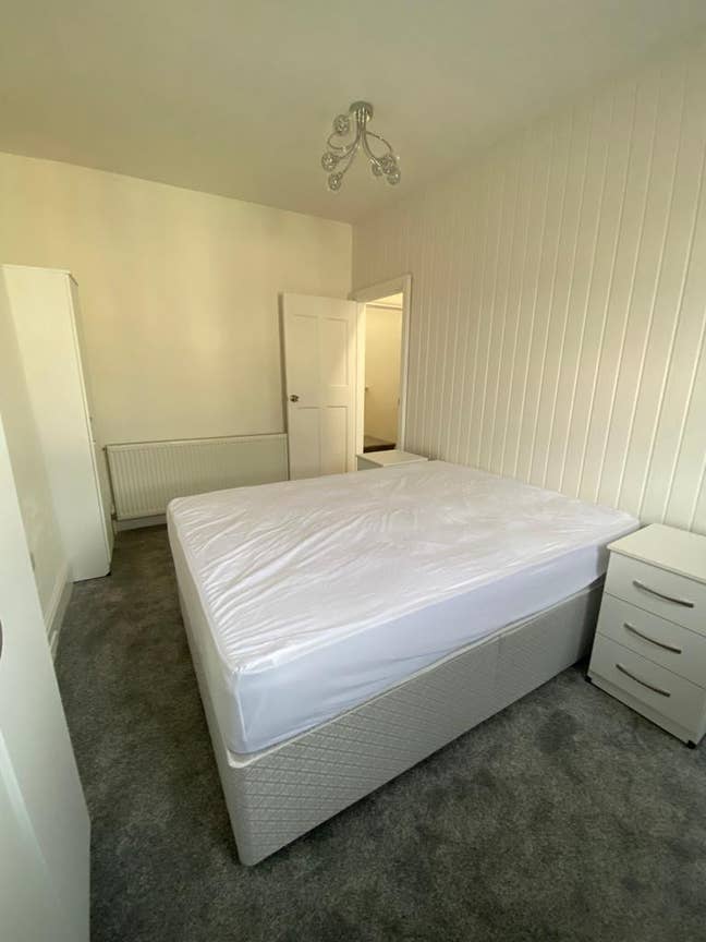 Spacious Double/Room 4 Min/from Jubilee Line  Main Photo