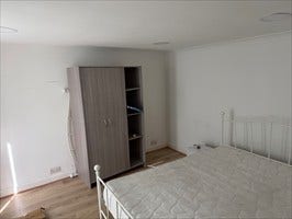 Studio annexe in canning town Main Photo