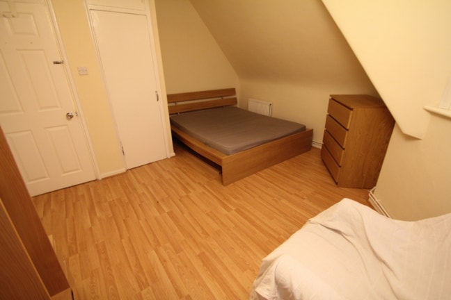 To Rent Old Nichol Street, Shoreditch, London, E2  Main Photo