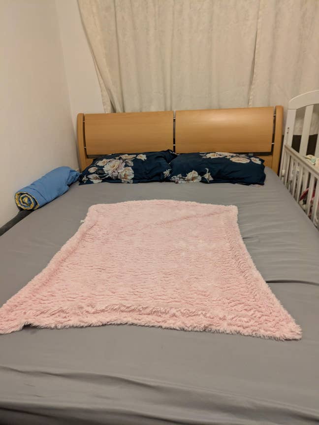 Room to rent Main Photo