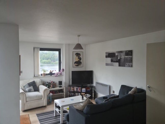 Double Room Within Two Bed Flat - Inc Bills Main Photo