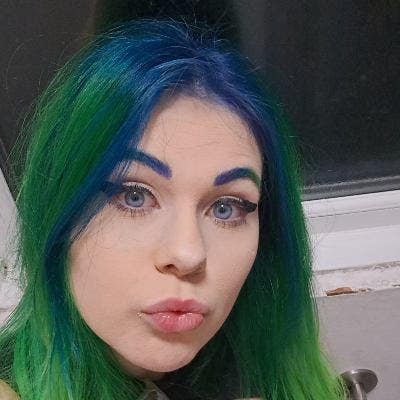 Looking for housemates! Main Photo