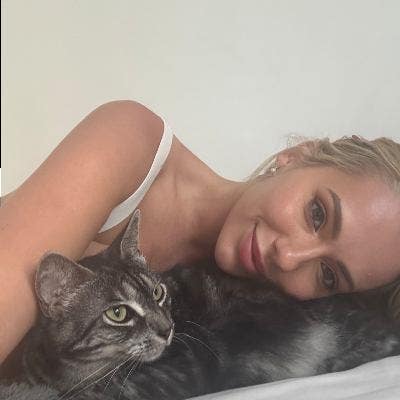 Professional looking for a place to call home!  Main Photo