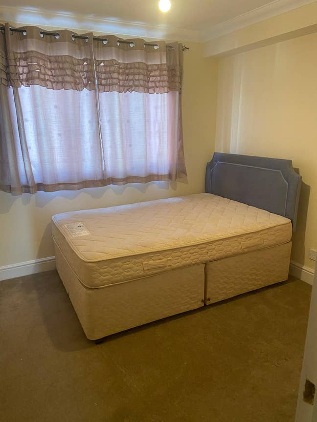 2 bed flat to rent Main Photo