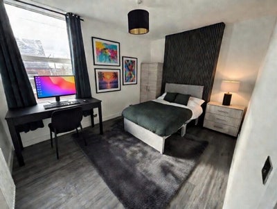 Executive Large House share 800mb fibre wi fi   Main Photo