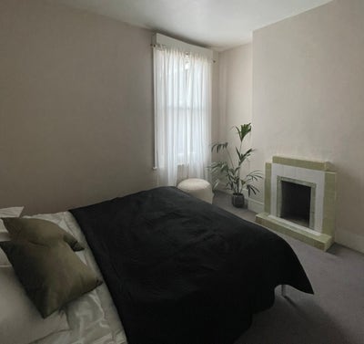 Short-Term Room Available – Norwood Junction Main Photo