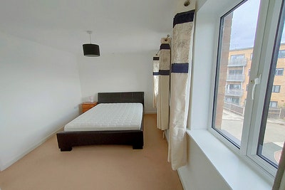 3 Bed House with Garage from 30 May - SE7 7Fl Main Photo