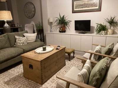 Double room in quiet house Main Photo