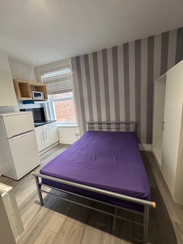 🏡 Self- Contained Studio to Let in Finchley Road Main Photo