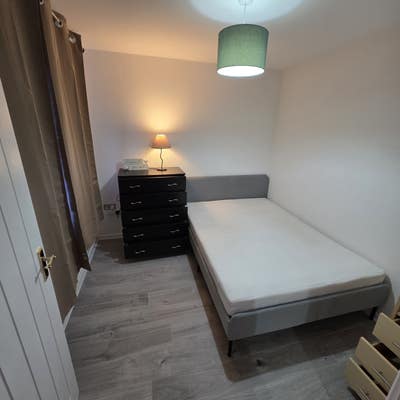 Single room Main Photo