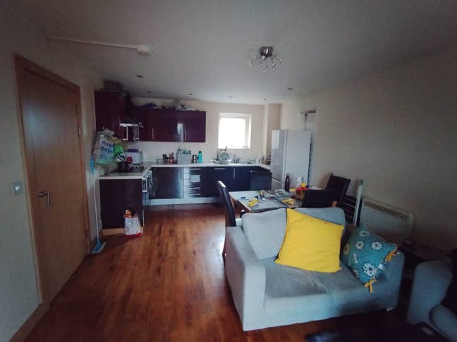 Looking for a Tenant organized and professional  Main Photo