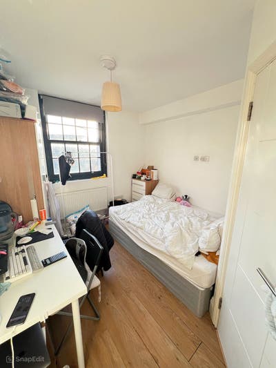 Double Room | Immediate | All Bills | Canary Wharf Main Photo