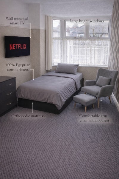 Double Room B6 Fem Only  Main Photo