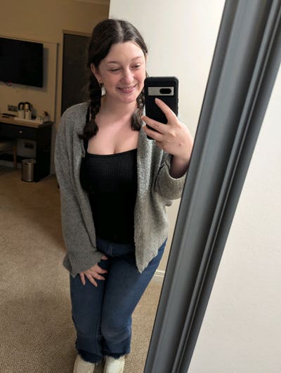 Please help me find local accomodation.  Main Photo