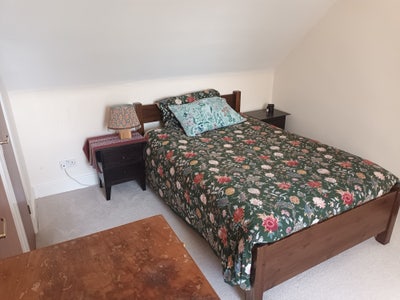 Double room w. own separate bathroom Main Photo