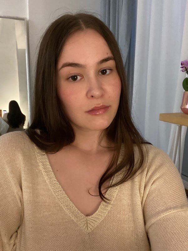 Looking for a studio apartment Main Photo