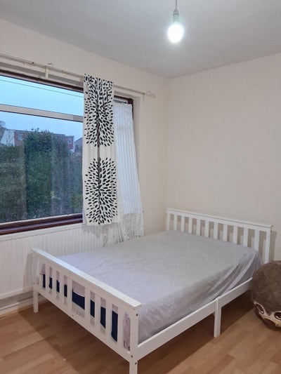 Double room to rent. Main Photo