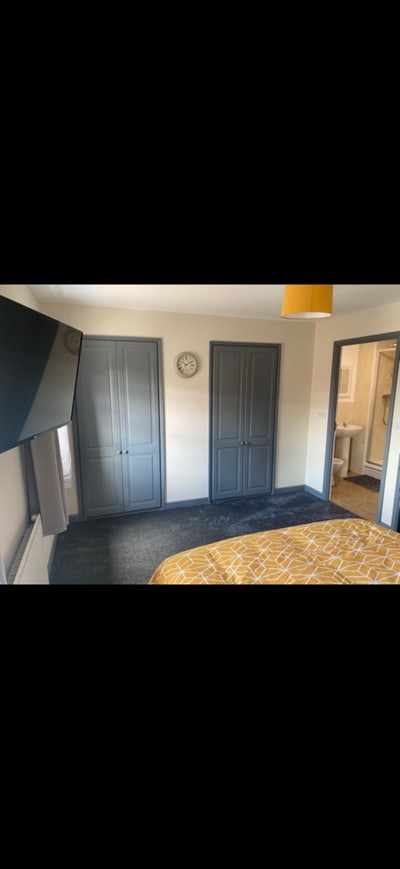 Double rook  en-suite all bills  Main Photo