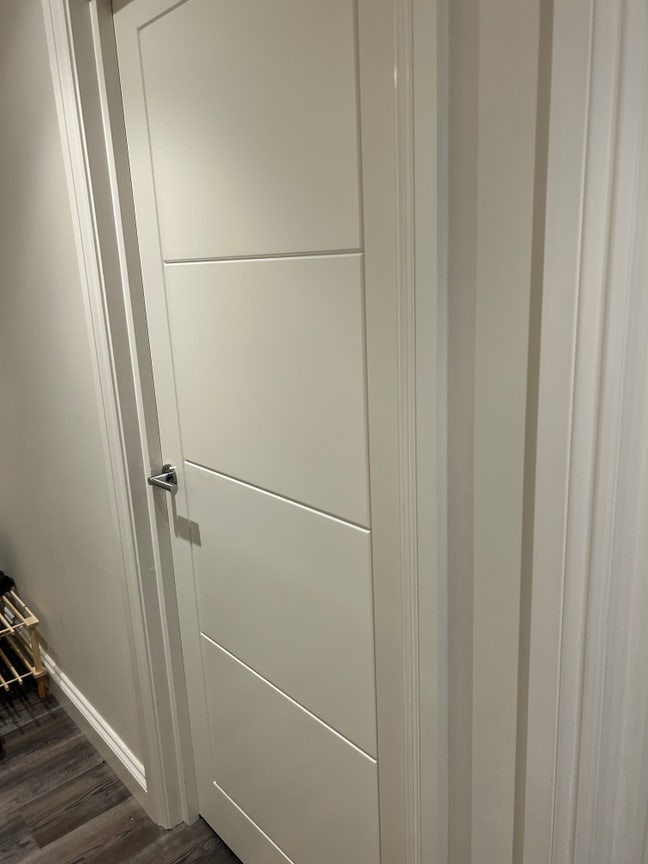 Decent esuite bedroom in a two bedroom flat Main Photo