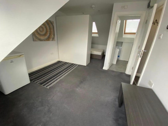 Nice and cozy double room ensuite in Golders Green Main Photo