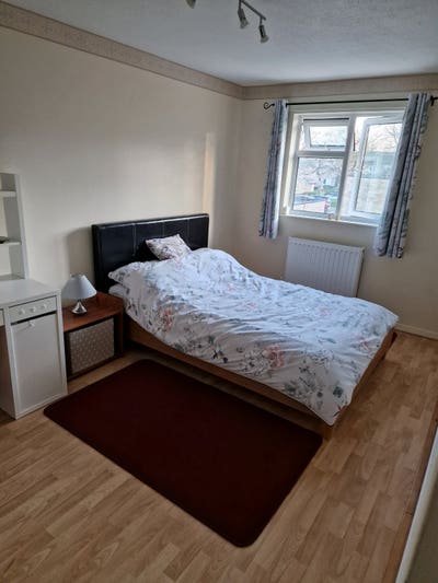 Room to rent in bretton area Main Photo