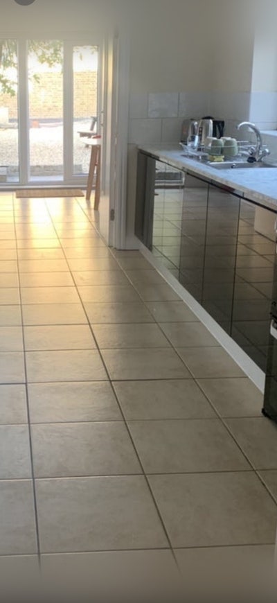 Bright Double Room All Bills Included 🌟 Main Photo