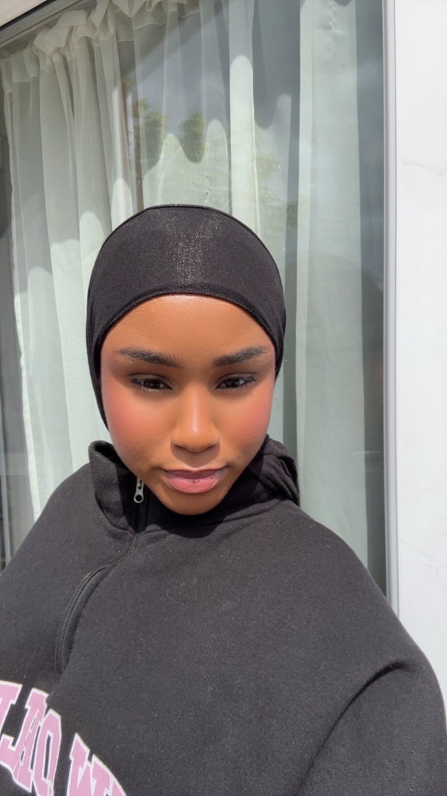 Looking for a roommate Main Photo