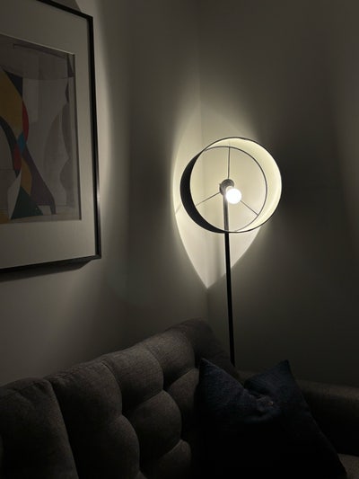 Spacious Master Bedroom (London Bridge & Borough) Main Photo