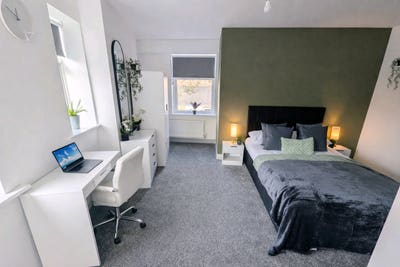 Brand New - Ensuite Luxury Rooms  Main Photo