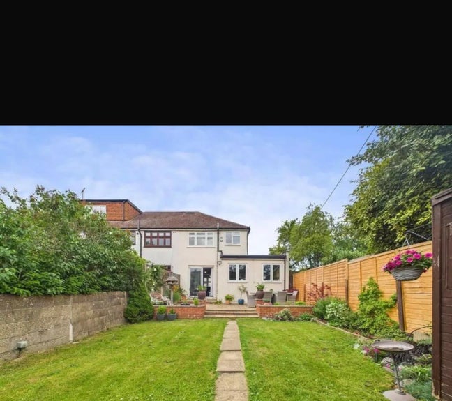 New Studio Flat/Annex with separate entrance  Main Photo